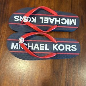 Michael Kors Jet Set Rubber Flip Flops Women’s size 8 NWOT